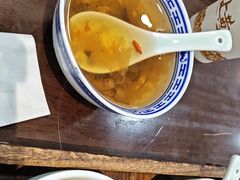 -蟹上黄·蟹黄面·江南糖水(人民广场店)