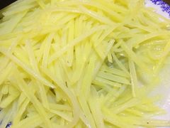 -阿鹏故事云南野生菌火锅(人民路店)