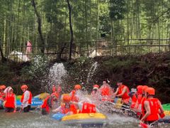 -雅鲁激流探险漂流