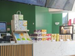 -奈雪的茶(优特汇店)