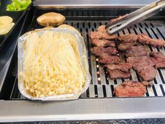 -臻牛烤肉