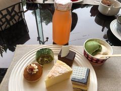 泡芙-万达瑞华酒店美食汇自助餐厅(楚河汉街店)