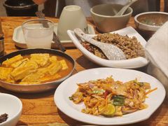 -滇香肴·云南菜蒸汽石锅鱼(云南北路店)