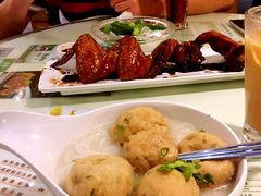 鱼蛋鱼腐河粉-翠华餐厅(湾仔店)