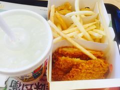 -麦当劳(金狮广场店)