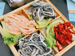 -楠柏弯休闲山庄(梨花溪店)