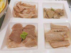 -香山湖家家宴(中山陵店)