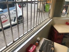 -赵家牛肉砂锅(台西三路店)