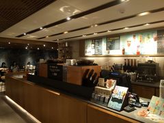 -星巴克(静安嘉里中心B2店)