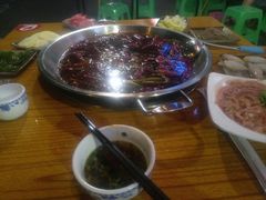 -毛毛老火锅(八年观音桥店)