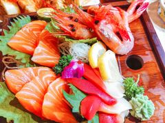 冈山仙境三拼刺身-桃太郎创作料理(大坪店)