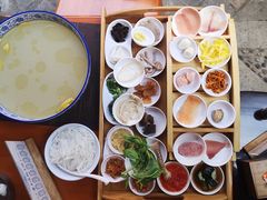 -桥馫源蒙自过桥米线(蒙自店)