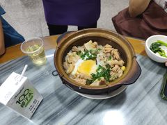 -容里煲仔饭(利丰北路店)
