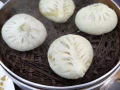 排骨肉包子-张包铺(道外店)