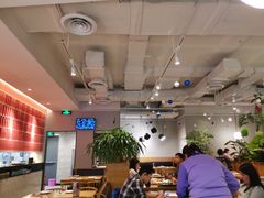 大堂-必胜客(百联又一城店)
