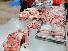 -标记美食新鲜猪杂(兴南大道店)