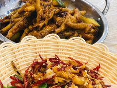 -江城燕子大排档(江汉路步行街店)