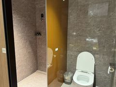 -乔治莫兰迪酒店(济南解放路山东大学店)