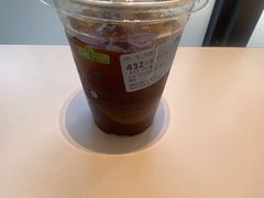 -星巴克(上海虹桥新天地二店)