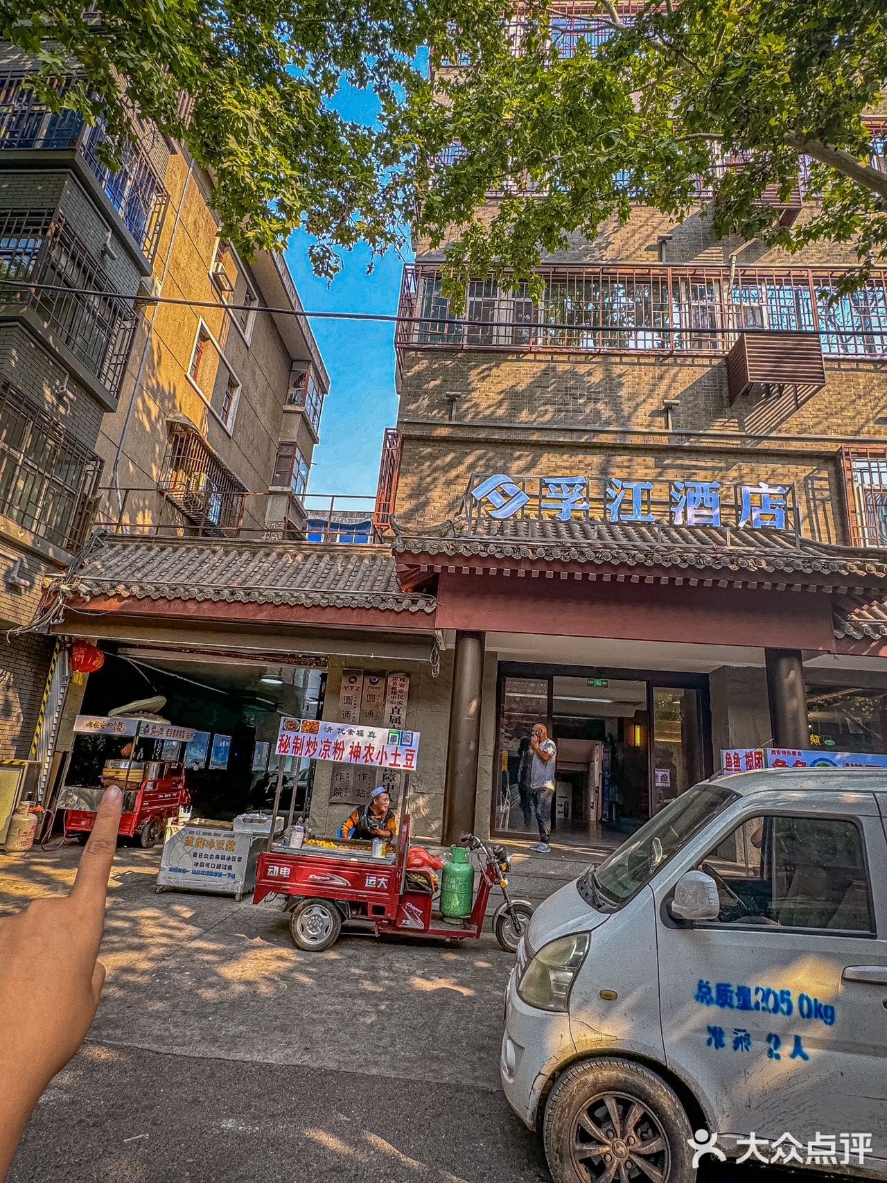 小南门早市的肉夹馍‼️9点的末班车