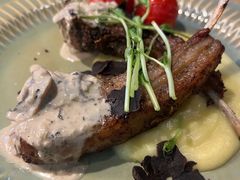 -JINNS锦时 steak&pizza(浸信会礼拜堂旧址店)