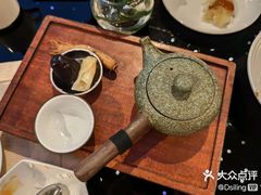 -广州花园酒店·凌璇阁旋转餐厅CAROUSEL360