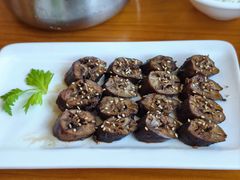 -莲餐厅·湖北菜·潜江小龙虾店(愚园路店)
