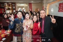 -LOVE SHINE婚纱·红鼎庄龙凤褂·妈妈装定制