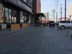 -自由港量贩KTV(西苑路店)