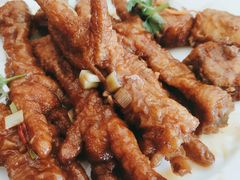 -东方红海鲜百汇(国际大厦店)