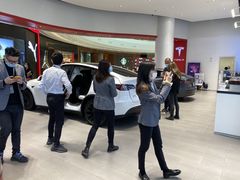 -TESLA 特斯拉(广州天环广场体验店)
