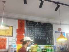 -柳州肥姨妈大骨螺蛳粉(双阳路店)
