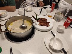 -煲王粤菜餐厅(中侨中心店)