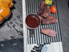 -蟹犇前•帝王蟹雪蟹(陆家嘴店)