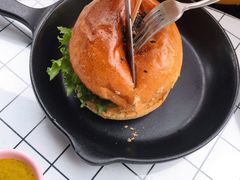 -龙治汉堡(中华城店)