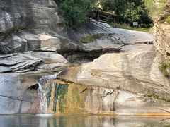 -黑龙潭风景区