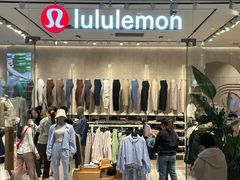 -lululemon(万象城店)