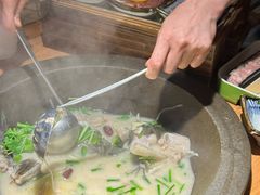 -咕嘟草帽鱼·牛奶一样的鲜鱼汤(包河万达广场创始店)