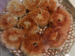 特色煎包各半-聚友斋(陶瓷琉璃馆水晶街店)