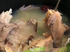 -长寿参鸡汤(朝韩风情街店)