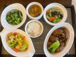 -妈咪爱月子中心·母婴护理