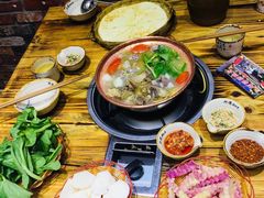 -阿婆情腊排骨火锅(金虹路店)