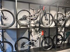 -SPECIALIZED闪电自行车(北苑路店)