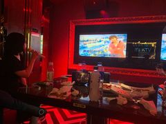-温莎KTV(珠江路店)
