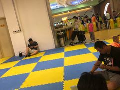 -天空之城欢乐嘉年华苏州店(环球188广场店)