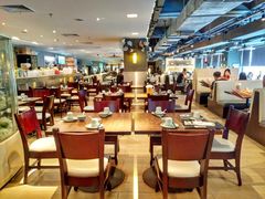 大堂-大头虾越式风味餐厅(光明广场店)