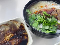 -一品郑记重庆牛肉米线馆(东泰路店)