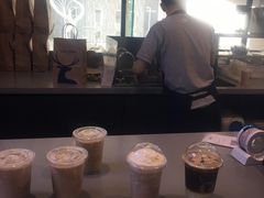 -瑞幸咖啡(第一城店)