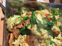 干锅花菜-川堂风·跷脚牛肉·乐山爆炒(宝山日月光店)