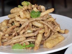 咸蛋黄焗云南松茸-西安凯悦酒店·湖畔中餐厅